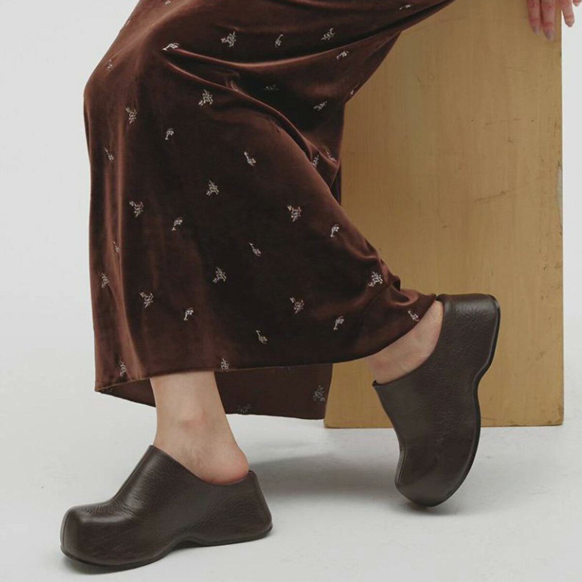 Rakuten - (予約)TODAYFUL トゥデイフル Volume Sole Sabot ボリュームソールサボ 12621021 (10月上旬以降入荷) レディース牛革 レザー 2026冬