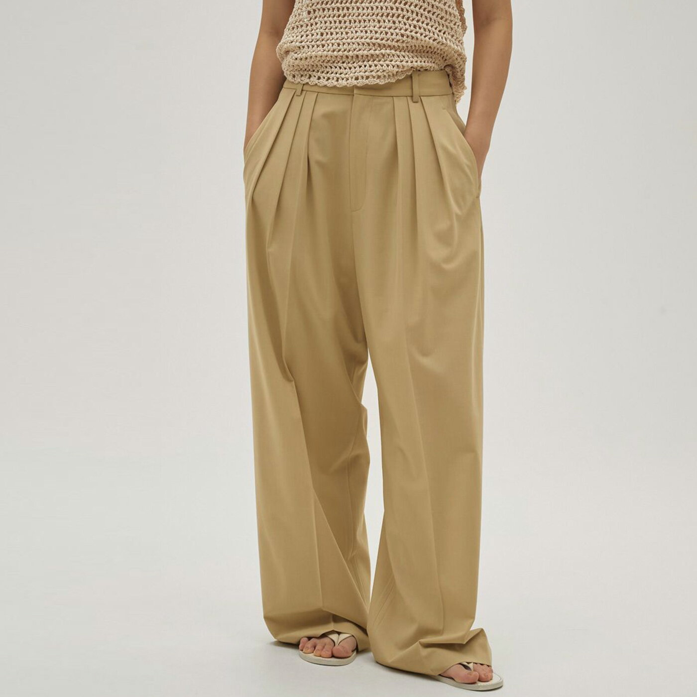 (予約)トゥデイフル TODAYFUL Dry Touch Tuck Trousers ドライタッチタックトラウザーズ 12610705 (4月上旬以降入荷) レディース ボトムス ロングパンツ ワイド 2026春 セレクトショップムー