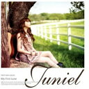 JUNIEL - My First June : Juniel 1st Mini Album CD 韓国盤 国内発送 ジュニエル ミニアルバム 韓国のシンガーソングライター、Juniel(ジュニエル) 中学校3年生でギターを始め、椎名林檎やYUI、アヴリル・ラヴィーンなどに影響を受けながら作詞作曲の腕を磨いたJuniel。音楽の幅を更に広げるため2010年6月に来日、その後数多くのイベント出演やストリートライブを重ね、2011年11月にはワーナー・ミュージック・ジャパンからメジャーデビューを果たした。そんな彼女が自国の韓国で初めてリリースするミニアルバムには、3曲の自作曲を含む全5曲を収録! CNBLUEのチョン・ヨンファとデュエットした注目の1曲「バカ」をはじめ、タイトルトラック「illa illa(イライラ)」など。ミニフォトブック付属。1.illa illa2.Ready Go!3.Everlasting Sunset4.Mask5.パボ（バカ） (Duet with ヨンファ(CNBLUE)) 2