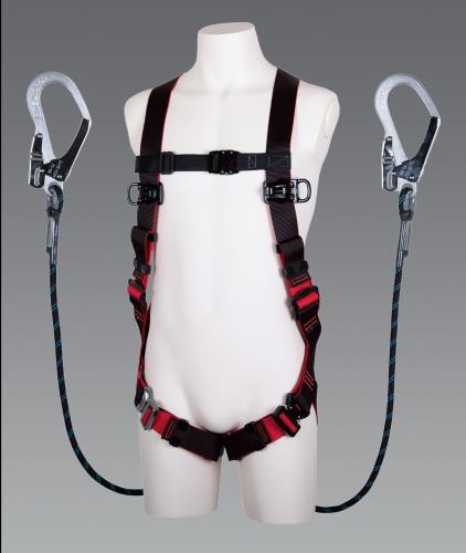 ≫ 商品詳細 ≪●メーカー…藤井電工●型番…TH-508-2GB99-OT-2R26●サイズ…M●適応身長…160〜190cm●サイズ(mm)…胸サイズ:幅30胴サイズ:幅50●重量…約2,200g●ロープ材質…ナイロン●フック材質…スチール●ベルト材質…ポリエステル●バックル…ワンタッチ式●ロープサイズ…φ11×1,600mm●耐荷重…100kg(装備重量を含む)●カラー…ブラック●ベルト幅…45mm●腿ベルト…V型●ハーネス部…レヴォハーネス●平綱式●ランヤードホルダー2個付●型崩れ・縮みが少なくキンクの起きないロープ●第一種ショックアブソーバ付※画像は代表イメージです。