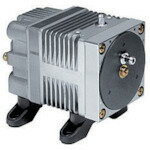 日東金属 リニア真空ポンプ VP0125