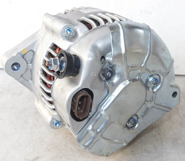 【中古】【※要コア返却】●オルタネーター●デンソー製トヨタダイナ・トヨエース,日野デュトロ,バスコースター102211-4090/27060-E0020【リビルト品】