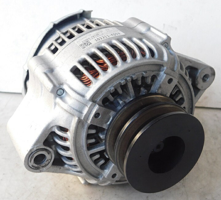 【中古】【※要コア返却】●オルタネーター●デンソー製トヨタダイナ・トヨエース,日野デュトロ,バスコースター102211-4090/27060-E0020【リビルト品】