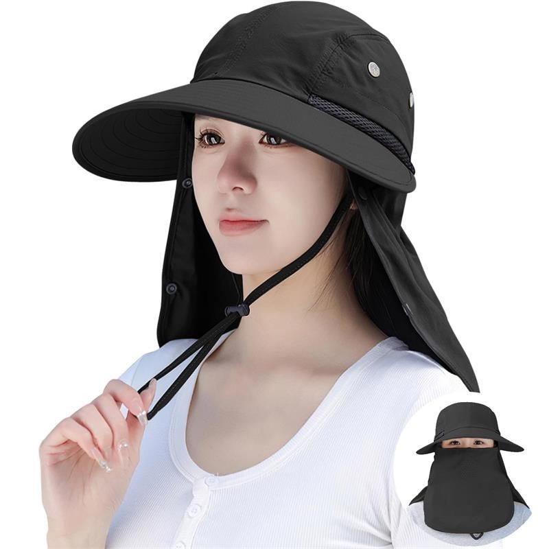 【商品説明】：360度完全遮光 涼しい UVカット 帽子 レディース。 日焼け防止、接触冷感、防水素材、紫外線カット、後ろカバー、ポニーテール穴 、顔の日焼け止め部分は取り外し可能、防風あご紐。サイズ：フリーサイズ　周り：約55-60cm　高さ：約12cm、大きいつば：約11cm、あごひもの長さ：約30cm、 重量：約105g。 高品質UVカット生地-を採用して、接触冷感素材、日差しの強い季節にぴったりの涼しげな帽子だ！※手洗い洗濯後、形を整え風通しの良い場所で陰干しして下さい。UVカット 帽子 レディース、日焼け防止 帽子 レディース、日除け帽子 レディース。 ※汚れている部分を濡れたタオル等で軽く洗う程度にして下さい。安心してお買い物をお楽しみください(^^) 【接触冷感素材・通気吸汗速乾】：接触冷感素材が暑い夏に氷のような冷たさをもたらす、日差しの強い季節の使用に最適！吸水性・速乾性に優れ、風通しがよく、息苦しくない！日焼け防止 帽子 レディース、日除け帽子 レディース、帽子 レディース 日焼け防止、uvカット 帽子 レディース。帽子の内側にも蒸れを軽減する汗止めバンドがついているので、汗による濡れを効果的に防止。軽量、長時間着用しても圧迫感がない。暑い夏の日に涼しさをもたらす女性用帽子！