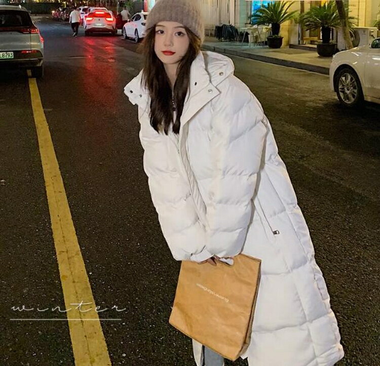 楽天雅堂商社【新商品入荷】ロングコート 厚手 ベンチコート 膝下 レディース 冬 防寒 防風 暖かい 着痩せ 可愛い フード付き 中綿コート アウター ジャンパー ファッション 人気 ハイネック 軽量 バイク 通勤 通学 秋冬