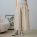 ゴージャスな刺繍レースで魅せる大人の品格、軽やかリネンの清涼感と絶妙な上品さ【 リネン100% 麻100% 】【 ベージュ ベイジ 肌色 】全1色上代\9,980 (税別)