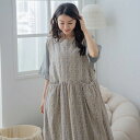 落ち着いた花柄が漂わせる知的なムード、重ね着で自在にアンティークな優雅さを纏う【 コットン100% 綿100% 】【 ブルー 青色 】全1色上代\7,780 (税別)