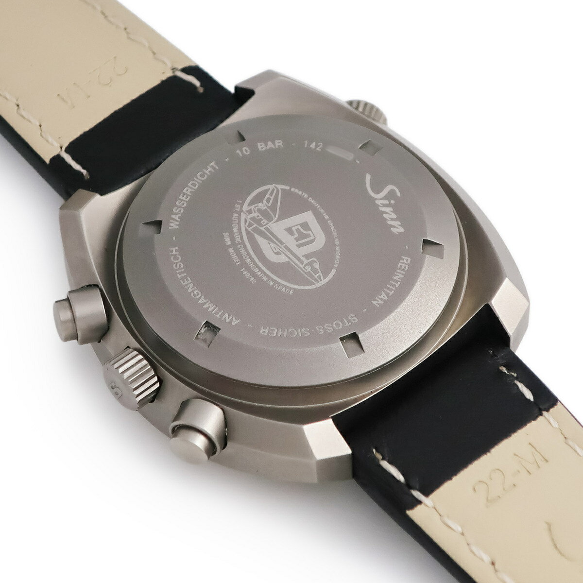 ジン SINN ヒストリカルコレクション スペース クロノグラフ 142.Ti ブラック バー MISSION D1 生産終了 メンズ 腕時計自動巻き ブラック 【中古】