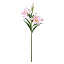 東京堂オリジナルブランド　【MAGIQ】 今までの造花にはないリアルな品質のアーティフィシャルフラワーをお届けします。ピンクカラーのプライマルツイン カサブランカ。カサブランカの名前の由来は、スペイン語でカサが家、ブランカが白いという意味からきていると言われています。別名「ユリの女王」と呼ばれウェディングブーケとして選ばれることも多い花です。【商品詳細】サイズ：花径 約14×全長 約63cm重さ：約55g 素材：ポリエステル色相：ピンク【ご注意】・ご使用のモニターにより、色味が異なって見える場合があります。参考画像の家具や飾りなどは付属いたしません。
