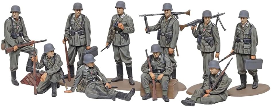 Rakuten - 1/48 ミリタリーミニチュアシリーズ No.102 第二次世界大戦 ドイツ歩兵セット プラモデル 32602