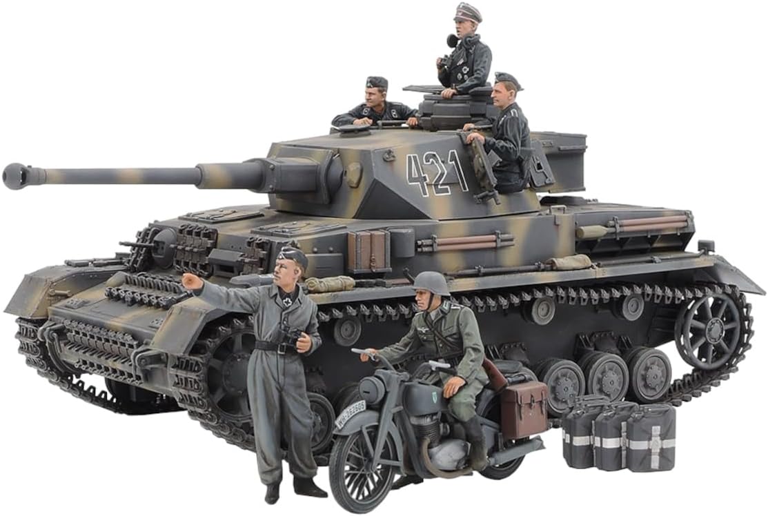 Rakuten - 1/35 スケール限定商品 ドイツ IV号戦車 G型 初期生産車 伝令バイクセット ロシア戦線 プラモデル 25209