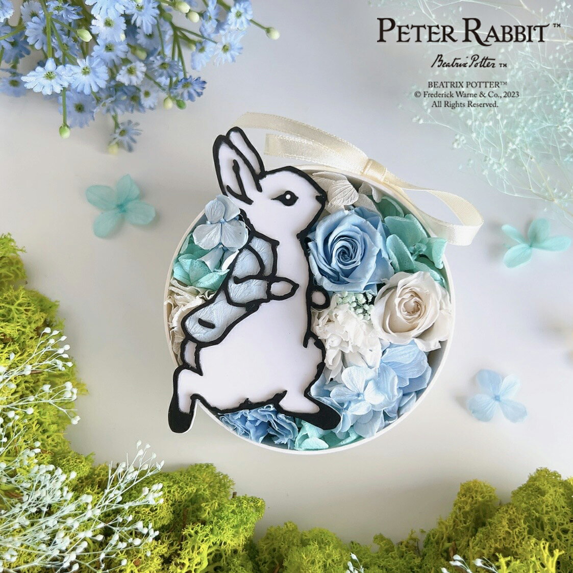 ピーターラビット(TM) フラワー PeterRabbit 花 プリザーブドフラワー 母の日 ホワイトデー　グッズ クリスマス ホワイトデー 送料無料 退職祝い 入社祝い 卒業祝い 誕生日 バースデー花 プレゼントお供え プレゼント 花 ギフト アレンジ お祝い 青いバラ