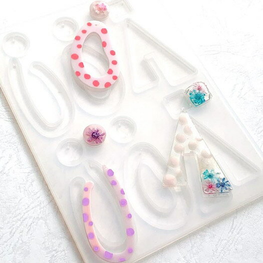 【在庫限りSALE★480円→199円! 】シリコンモールド レジン アクセサリー ピアス パ...