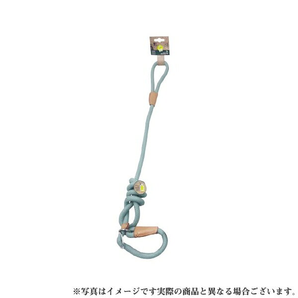 商品説明 100％リサイクルペットボトルで作られた環境に優しいチョークリード★サイズ調整が簡単で使いやすく、トレーニングにも最適です。くすみカラーがかわいいロープは、毛羽立ちにくく肌触りなめらか。適度な弾力性があり使いやすいデザインになっています。留め具やストッパーには高級感のあるなめらかな質感の合皮を使用。丈夫で水洗いも可能ですので、いつでも清潔にお使いいただけます。スペック【カラー】ブルー、ホワイト、ピンク【サイズ】直径：1.2cm、全長：150cm【耐荷重】〜10kg【素　材】100％リサイクルポリエステル、合皮（ポリウレタン）、鉄、亜鉛【JANコード】ブルー：6953182733935ホワイト：6953182734178ピンク：6953182734185モニターの発色具合によって実際の色と異なる場合がございます。