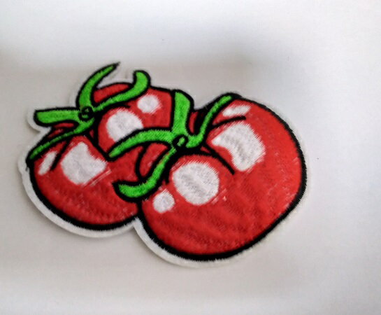 トマト ワッペン アップリケ アイロン対応 手芸材料 1枚