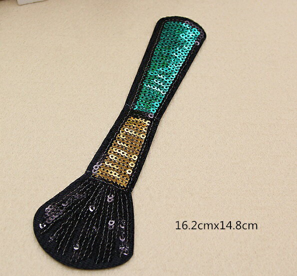 化粧ブラシ ワッペン アップリケ アイロン対応 手芸材料 1枚