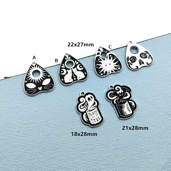 猫 太陽 ネコ チャーム ピアスパーツ アクセサリーパーツ 1個入り