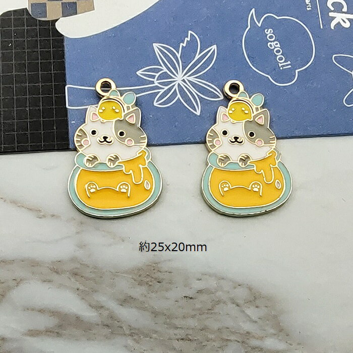 猫 チャーム アクセサリーパーツ ピアスパーツ 1個入り