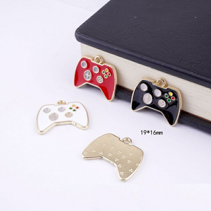 ゲームコントローラー チャーム ピアスパーツ アクセサリーパーツ 1個