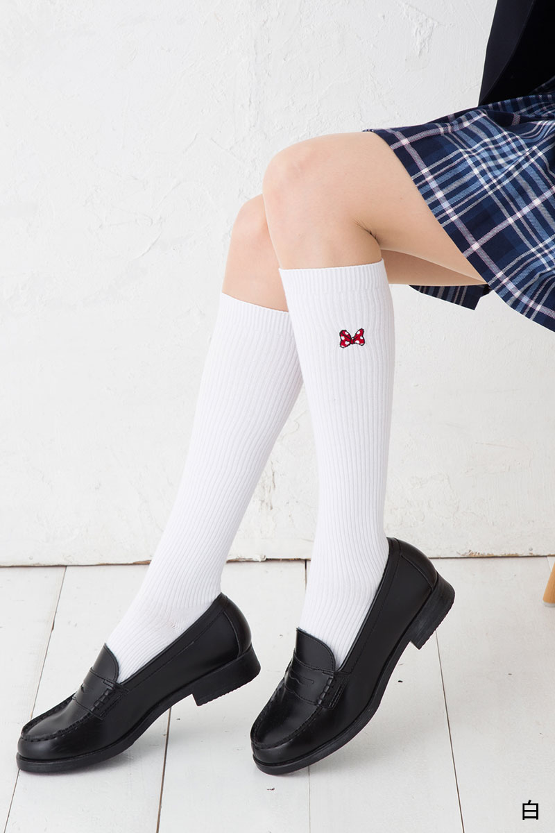 school white kneesock 