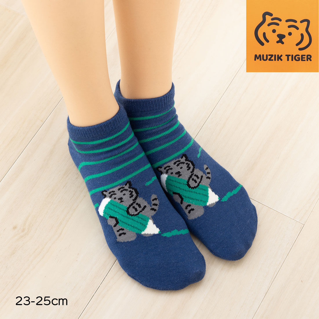 MUZIK TIGER 線を引く柄 スニーカー丈ソックス ネイビー 23-25cm レディース 靴下 ムジークタイガー 助野 sk-54m38823s