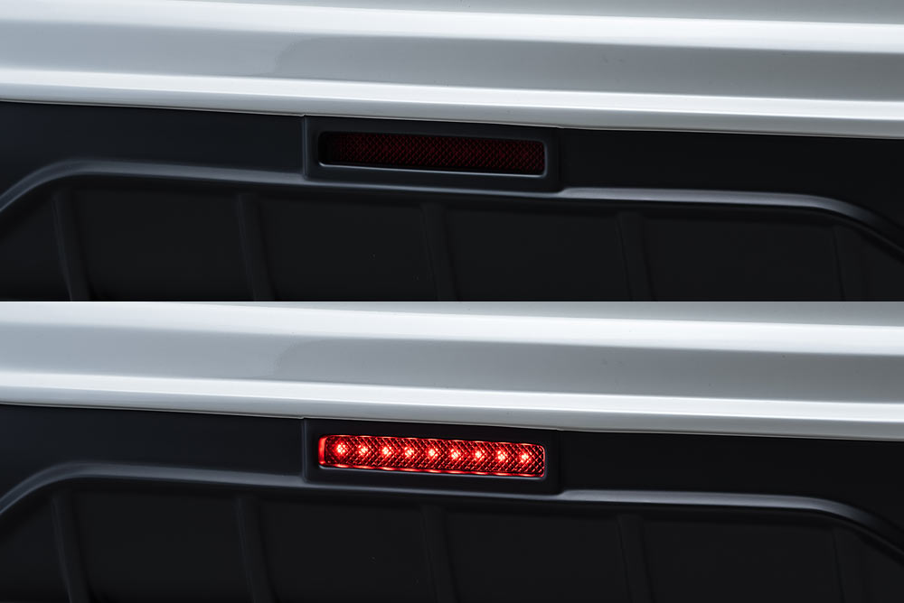 [メルセデスベンツ Eクラス W213]LEDバックフォグランプキット(F) リレーハーネス付属 エムズスピード M'z SPEED mzspeed 外装パーツ カスタム エアロパーツ ボディキット ドレスアップ