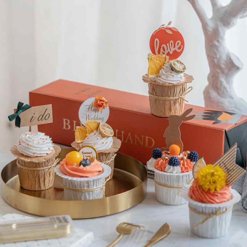フェイクスイーツ カップケーキ ケーキ模型 樹脂粘土 フェイククリーム 撮影小物 フォトプロップス ディスプレイ ショーケース デザートビュッフェ 店舗装飾 オブジェ 飾り付け(x2)