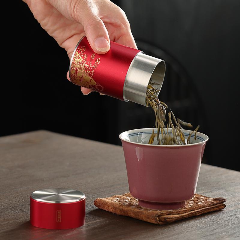 茶筒 おしゃれ 茶缶 キャニスター お茶入れ 紅茶 コーヒー豆 保存容器 ブリキ 旅行 ポータブル 密封 包装箱 レッド