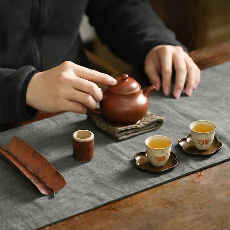 テーブルランナー 和風 綿 麻布 アート ティーマット おしゃれ クロス 防水 アクセサリー 家庭