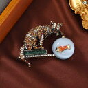 猫 ブローチ かわいい スーツ アクセサリー 動物 キャット レディース 胸飾り 装飾品 エスニック 動物 女性 冬 コート ラインストーン キャッチ 魚 ピン コサージュ アクセサリー 動物 ギフト