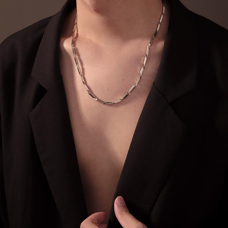 ネックレス メンズ シンプル 鎖骨 チェーン 瓜子 男女兼用 チタン鋼 アクセサリー 色褪せにくい カジュアル おしゃれ 普段使い 軽量 細い シルバー
