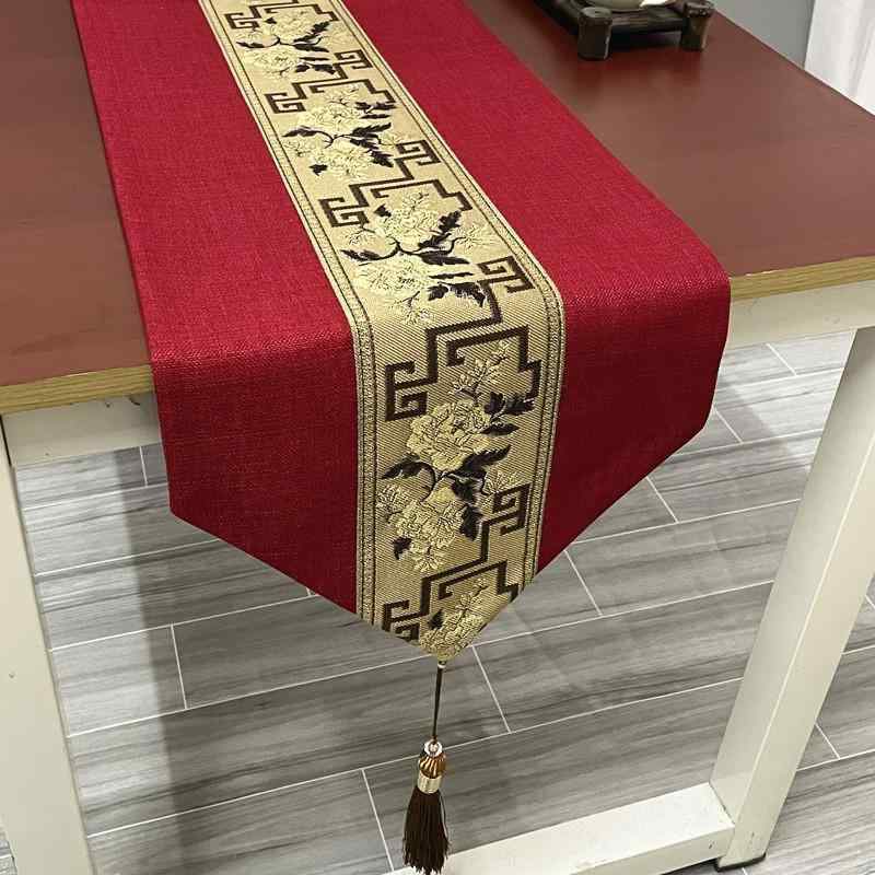 テーブルランナー ロング 綿 リネン 33cm幅 タッセル 色褪せにくい インテリア ダイニング キャビネット 装飾 チャイナ風 お祝い パーティー レトロ エレガント 祥雲 花柄 鯉 赤