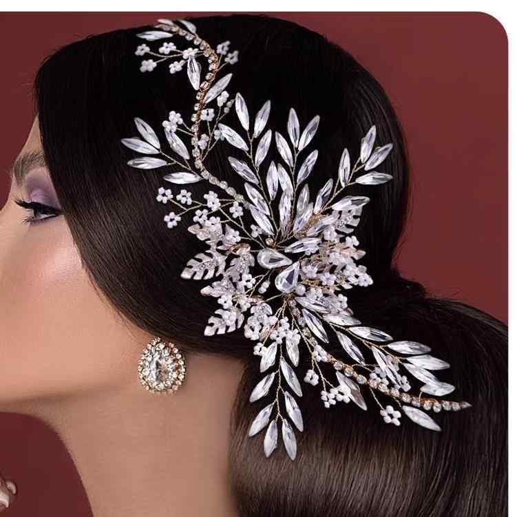 ウェディング ヘッドドレス 花 ビジュー ラインストーン キラキラ 華やか ヘアピン 可愛い 痛くない ブライダル 髪飾り 披露宴 シルバー ゴールド
