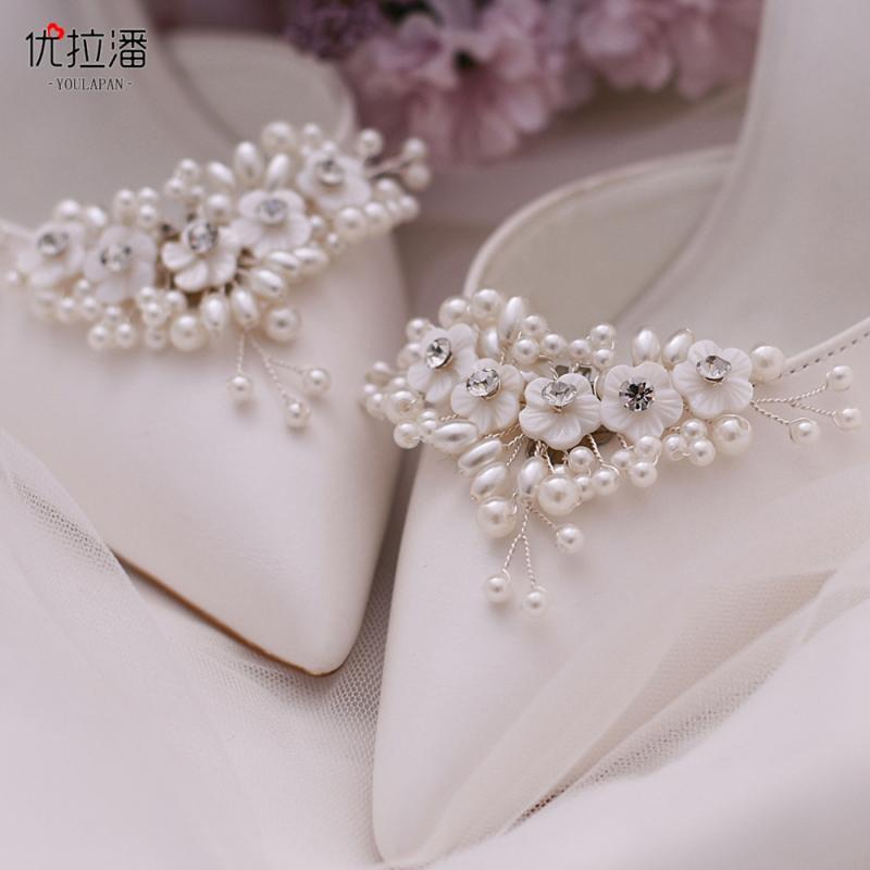 シューズ クリップ おしゃれ 装飾 小物 アクセサリー 着せ替え パンプス 靴 結婚式 パーティー 発表会 取り外し可能 キラキラ パール ラインストーン 花 銀