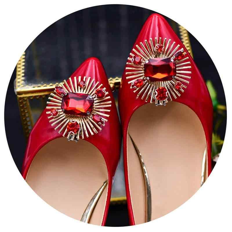 シューズ クリップ おしゃれ 装飾 小物 アクセサリー 着せ替え パンプス 靴 結婚式 パーティー 発表会 ..