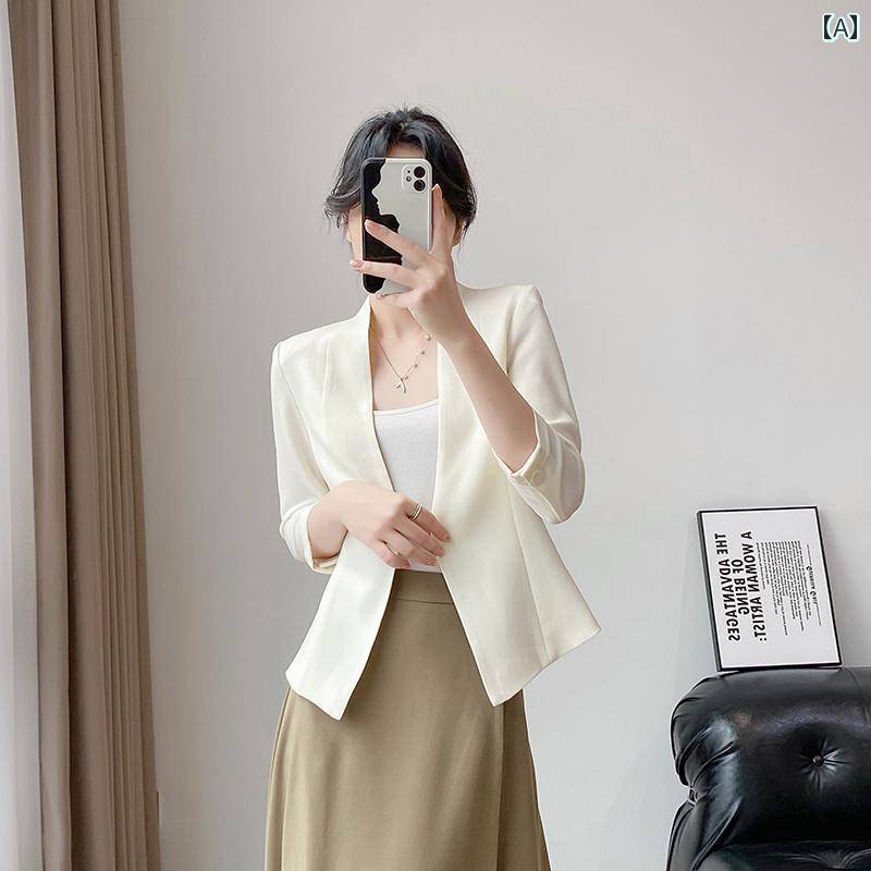 ノーカラージャケット レディース 秋 薄手 涼しい きれいめ シンプル 無地 すっきり 着やせ 体にフィット エレガント 大きいサイズ 七分丈 お呼ばれ 白 黒