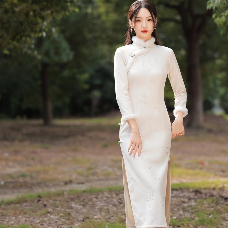 チャイナ ドレス おしゃれ ベージュ チャイナ ドレス 長袖 女の子 若見え チャイナ風 冬 裏起毛 厚手 エレガント ハイエンド