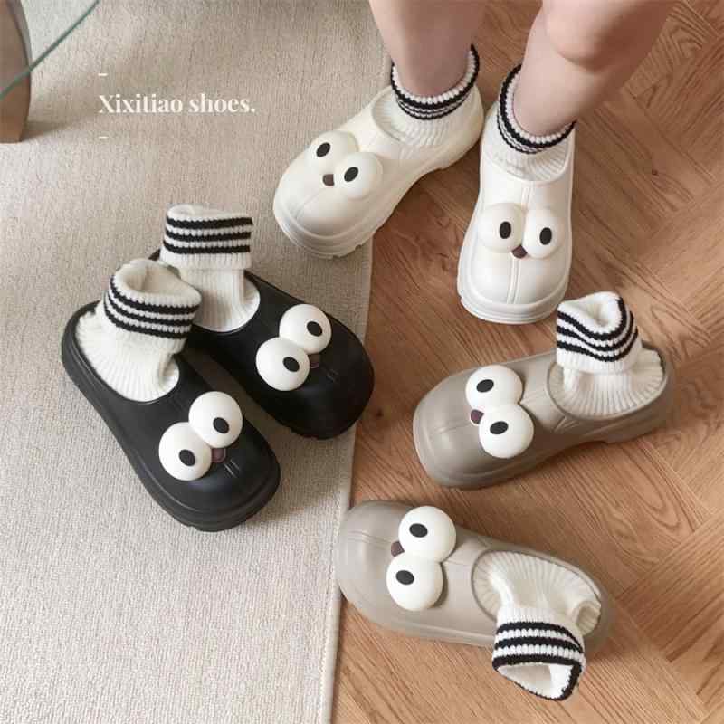 ルーム シューズ 暖かい ベルベット レディース アウター スノーブーツ 冬 かわいい 大きい 目 厚底 滑..