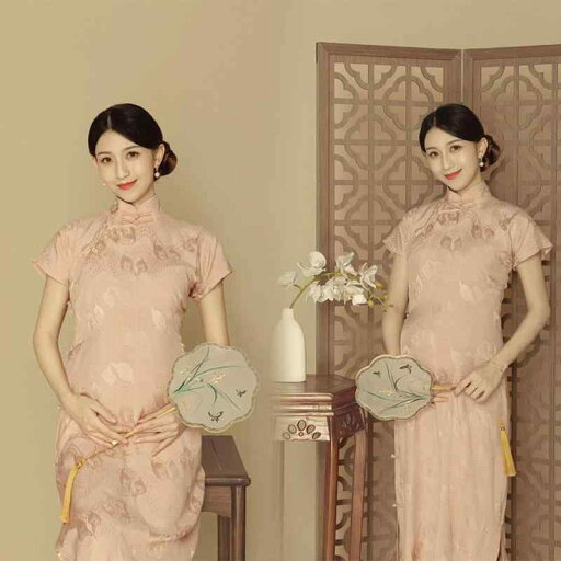 マタニティ フォト 衣装 おしゃれ ファッション 妊婦 スタジオ 記念 写真 テーマ 中国風 レトロ ピンク スリム チャイナ ドレス フレッシュ フリーサイズ マタニティ フォト 衣装 おしゃれ ファッション 妊婦 スタジオ 記念 写真 テーマ 中国風 レトロ ピンク スリム チャイナ ドレス フレッシュ フリーサイズ