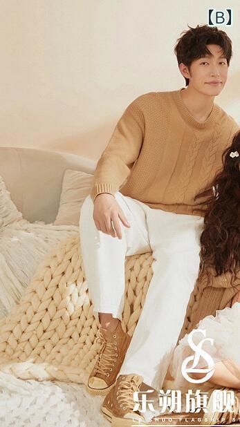 レディース 展示 会 写真 スタジオ テーマ 服 韓国 結婚式 カップル ピンク パフスリーブ チュチュ スカート