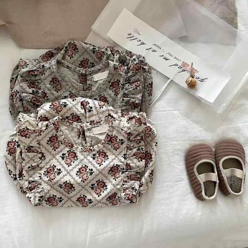 オーバーオール 赤ちゃん用品 おしゃれ ファッション キッズ 子供 秋 ロンパース フォレスト フラワー フリル 女の子 パフスリーブシャツ 韓国 コットン