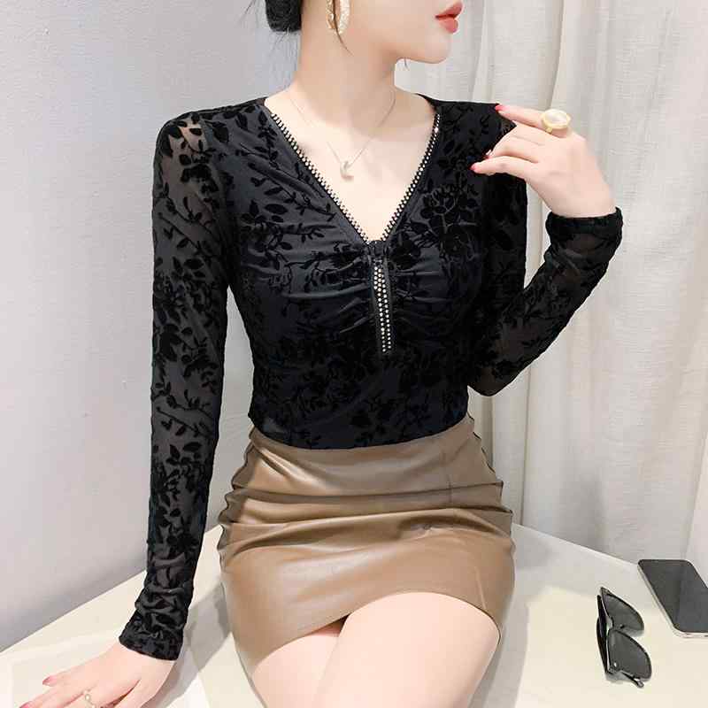 Tシャツ レディース 秋冬 ラウンドネック 長袖 フリル袖 花柄 フロッキープリント ラインストーン メッシュ カットアウト スタイルアップ スリムフィット 通勤 エレガント トップス