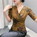 Tシャツ レディース 通気性 伸縮性 Vネック 五分袖 メッシュ プリント プリーツ スリムフィット 春夏 カジュアル きれいめ 通勤 トップス(4)