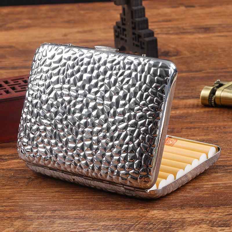 シガレットケース メンズ 真鍮製 16本収納 携帯用 フリップ式 防湿 耐圧 おしゃれ スタイリッシュ モダ..