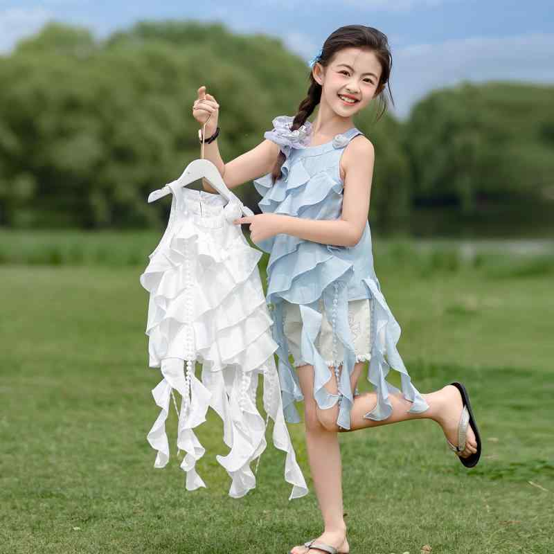 キッズ 女の子 セットアップ ホルターネック ノースリーブ トップス ホワイト ショートパンツ 2点セット 薄手 やわらか 春夏 おしゃれ カジュアル