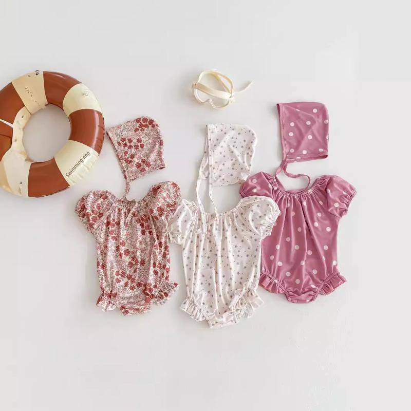 スイムウェア ベビー 女の子 乳幼児 1歳 2歳 3歳 韓国風 パフスリーブ 半袖 ロンパース型水着 小花柄 ドット柄 かわいい おしゃれ 一体型 撥水 コットン 薄手 春夏 80cm 90cm 100cm