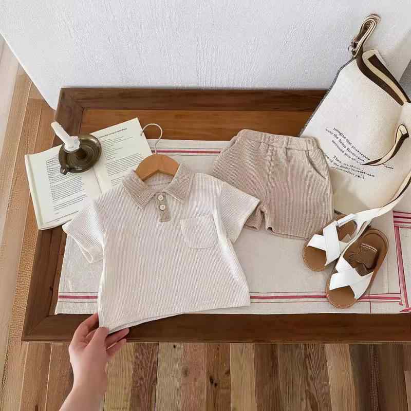 セットアップ 男の子 ベビー ワッフル生地 綿素材 薄手 柔らかい肌触り 開襟 半袖Tシャツ ショートパン..