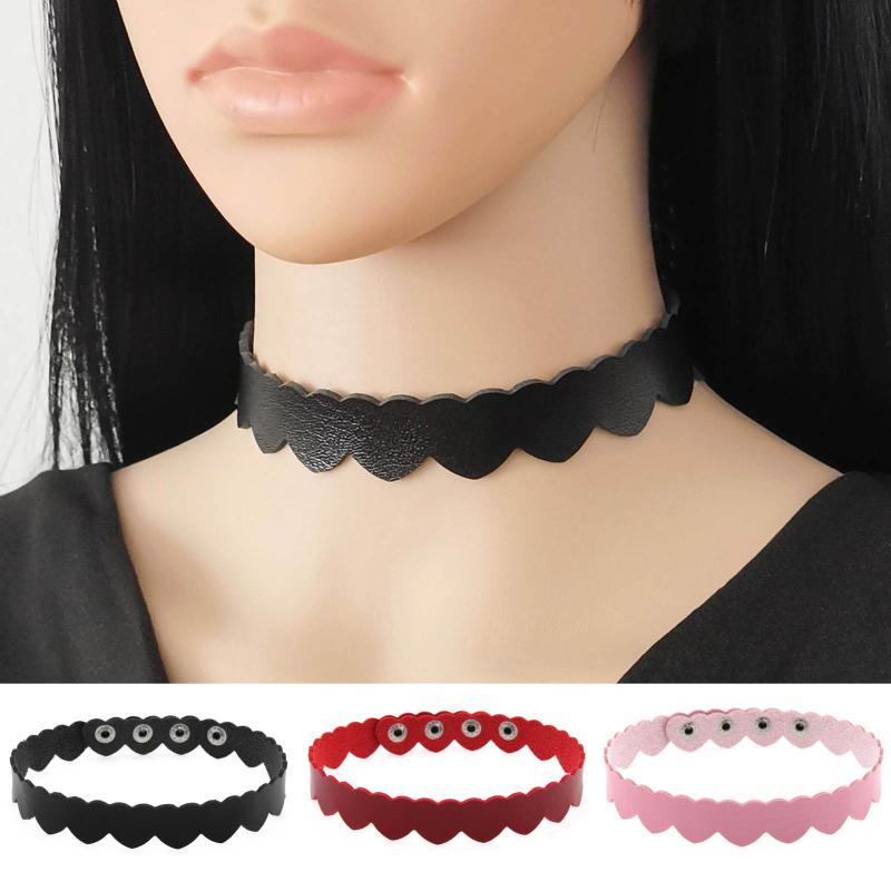 チョーカー 男女兼用 レザー ハートモチーフ パンク風 個性的 シンプル おしゃれ ネックレス アクセサリー 軽量 ショート丈 鎖骨チェーン ファッション小物(x2)