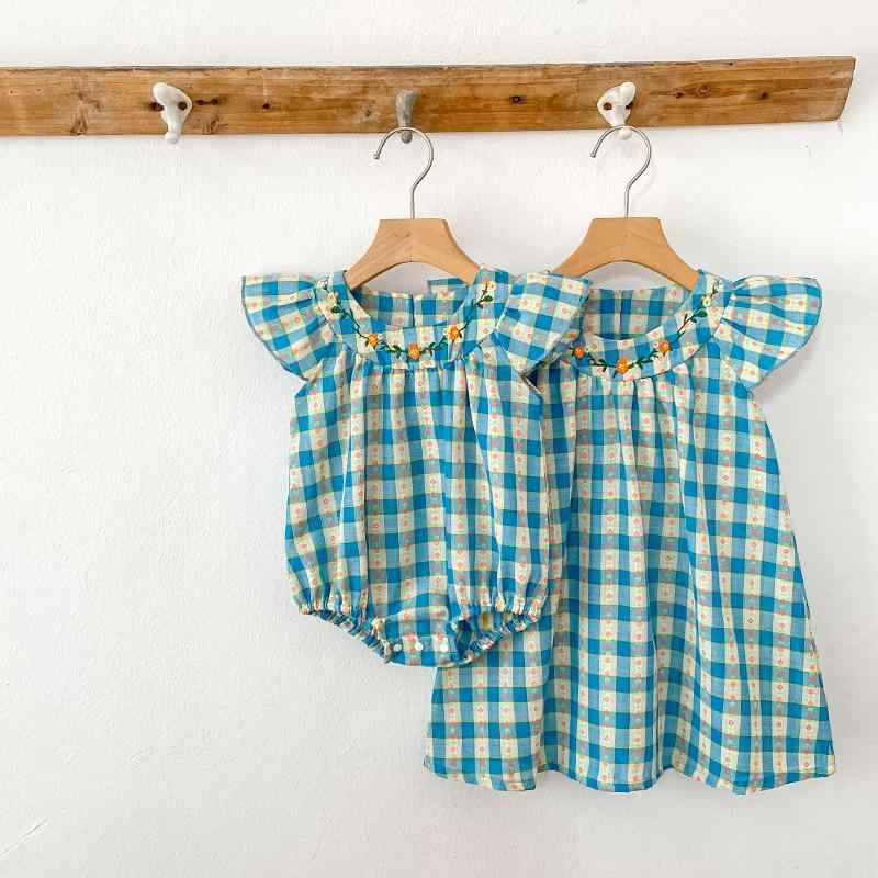キッズ服 女の子 ベビー 韓国風 夏 コットン100% やわらか肌触り チェック柄 フリル袖 ワンピース ロンパース Aライン お揃い 姉妹コーデ 普段着 お出かけ