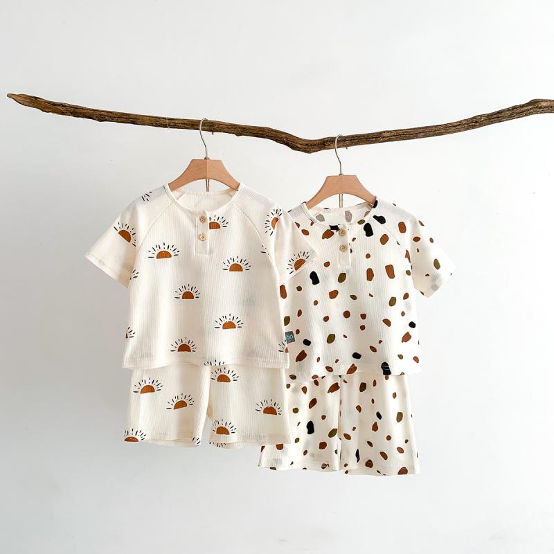 ルームウェア 子供 女の子 夏物 パジャマ 半袖 上下セット 綿 コットン 肌に優しい 韓国風 キャラクター柄 花柄 ドット柄 薄手 やわらか素材 寝巻き 寝間着